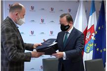 od lewej- Zdzisław Horwat i Władysław Ortyl od lewej- Zdzisław Horwat i Władysław Ortyl