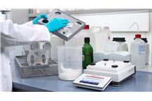 Proces czyszczenia wag laboratoryjnych