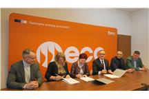 Podpisanie umowy ECO - OSM Przyszłość